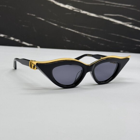 NEW VALENTINO V-GOLDCUT-II  BLACK WOMEN VALENTINO SUNGLASSES VLS-114A main image 9